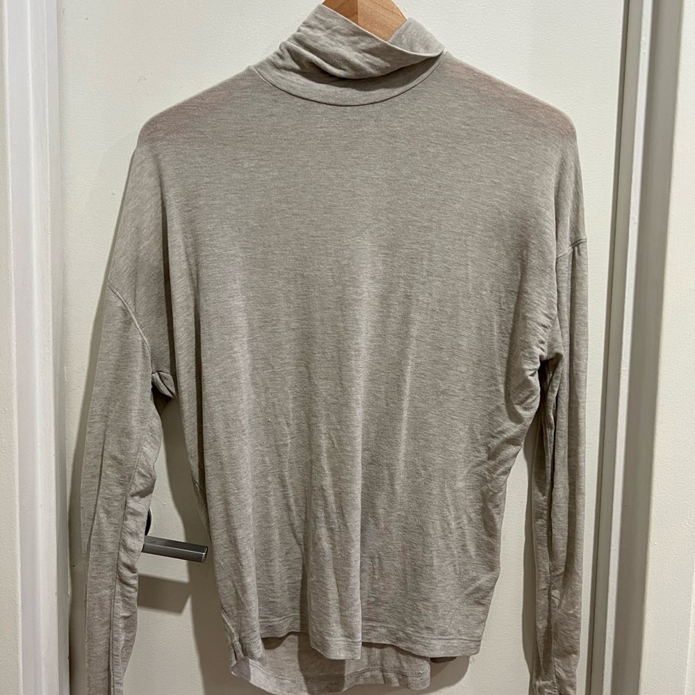 BABATON Turtleneck